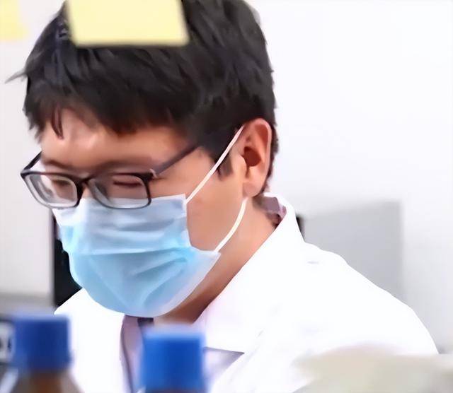xm外汇平台的MT4教程影片，让你从零开展掌握外汇交易技巧，快来看看！